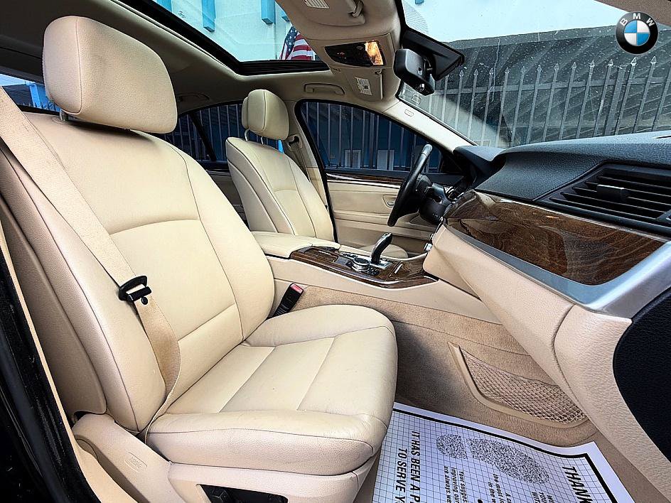 Used 2013 BMW 535i Sedan RWD image 19