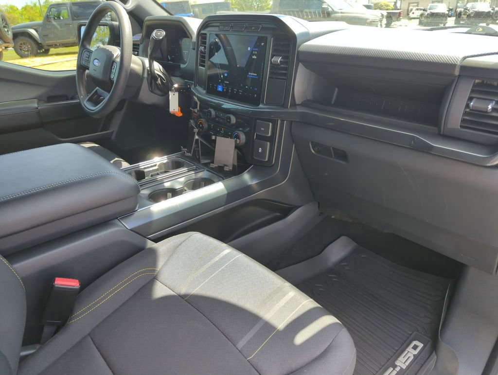 Used 2024 Ford F150 STX AWD/4WD image 37