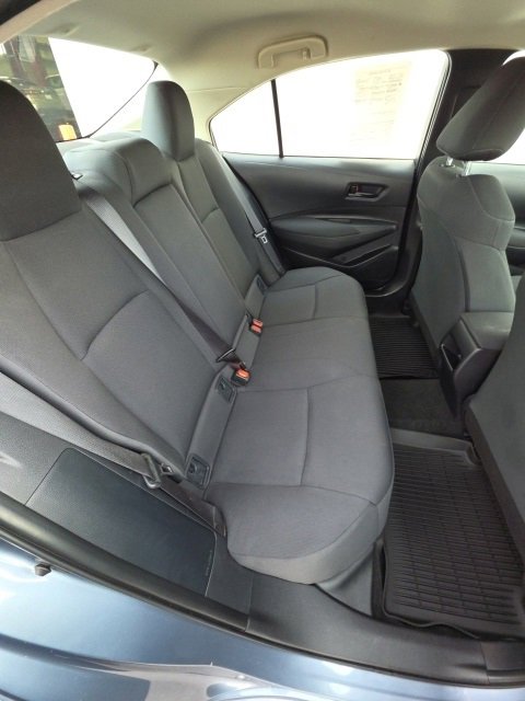 Used 2022 Toyota Corolla LE image 18