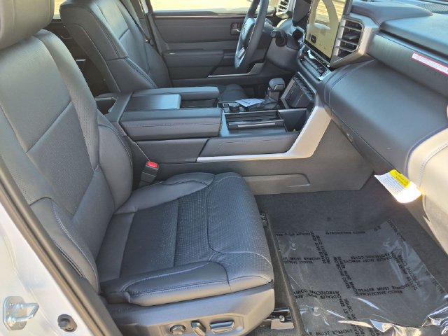 New 2026 Toyota Sequoia Platinum w/ TRD Off-Road Package AWD/4WD image 33