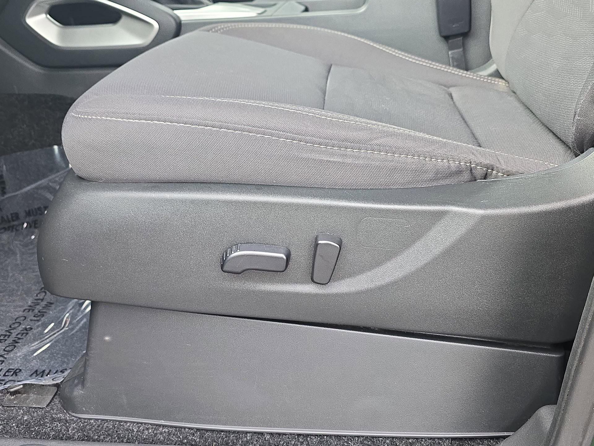 Used 2024 Nissan Frontier SV w/ SV Convenience Package RWD image 26