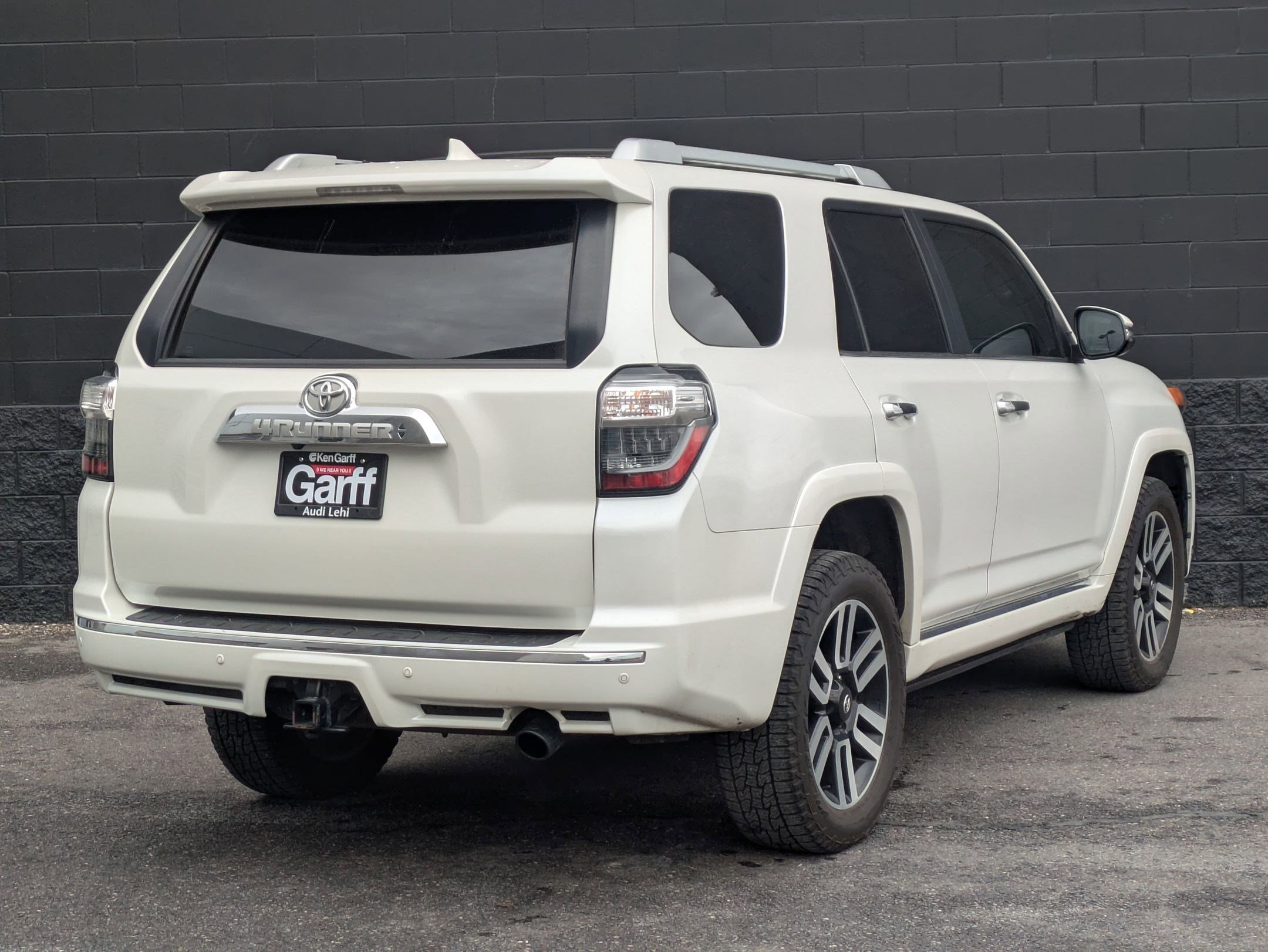 Used 2023 Toyota 4Runner Limited image 5