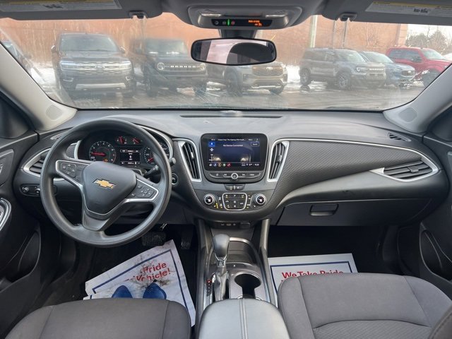 Used 2022 Chevrolet Malibu LT image 16