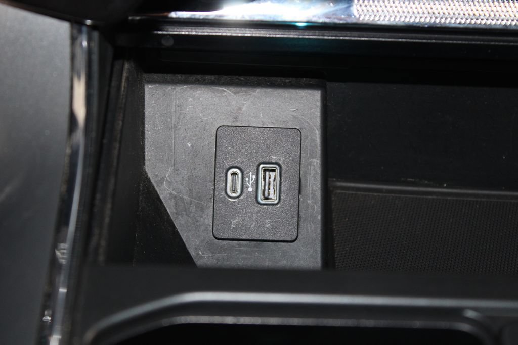 Used 2021 Ford F150 Lariat AWD/4WD image 49