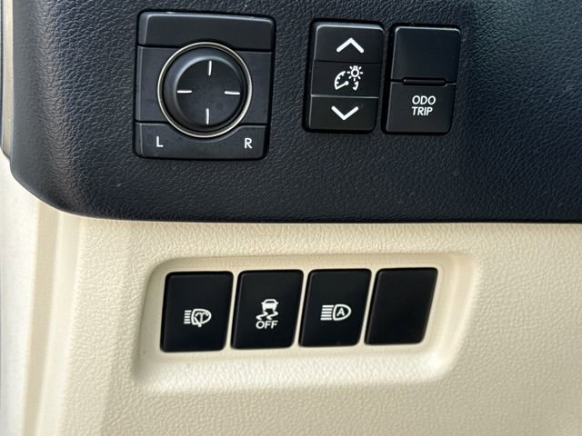 Used 2020 Lexus GX 460 Premium w/ Premium Package AWD/4WD image 23