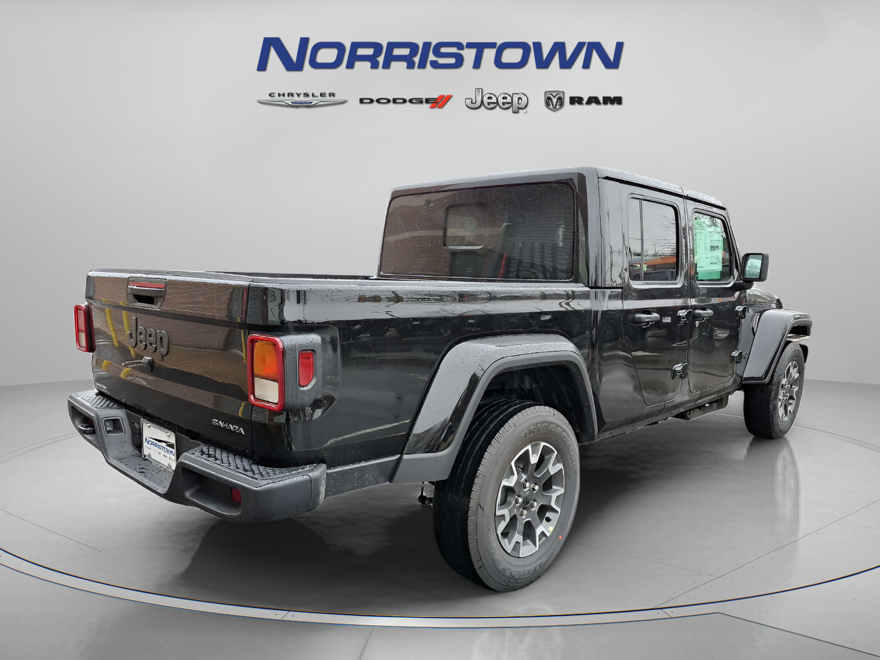 New 2026 Jeep Gladiator Overland AWD/4WD image 4