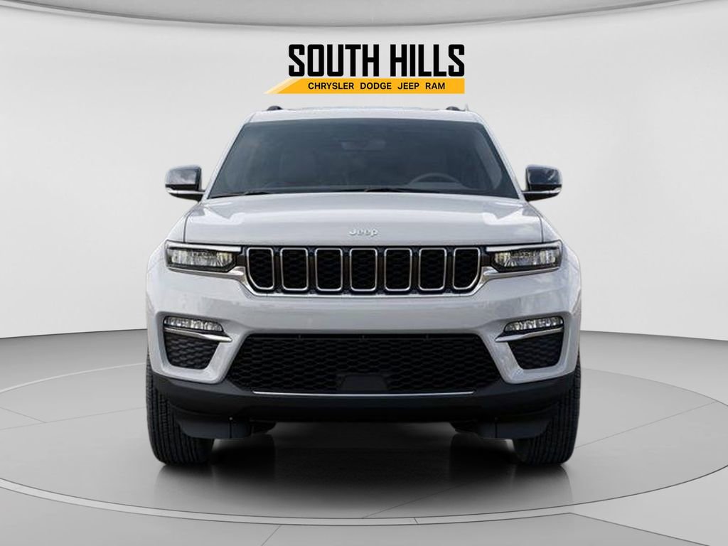 New 2025 Jeep Grand Cherokee Limited w/ Trailer Tow Package AWD/4WD image 6