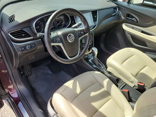 Used 2018 Buick Encore Essence FWD image 16