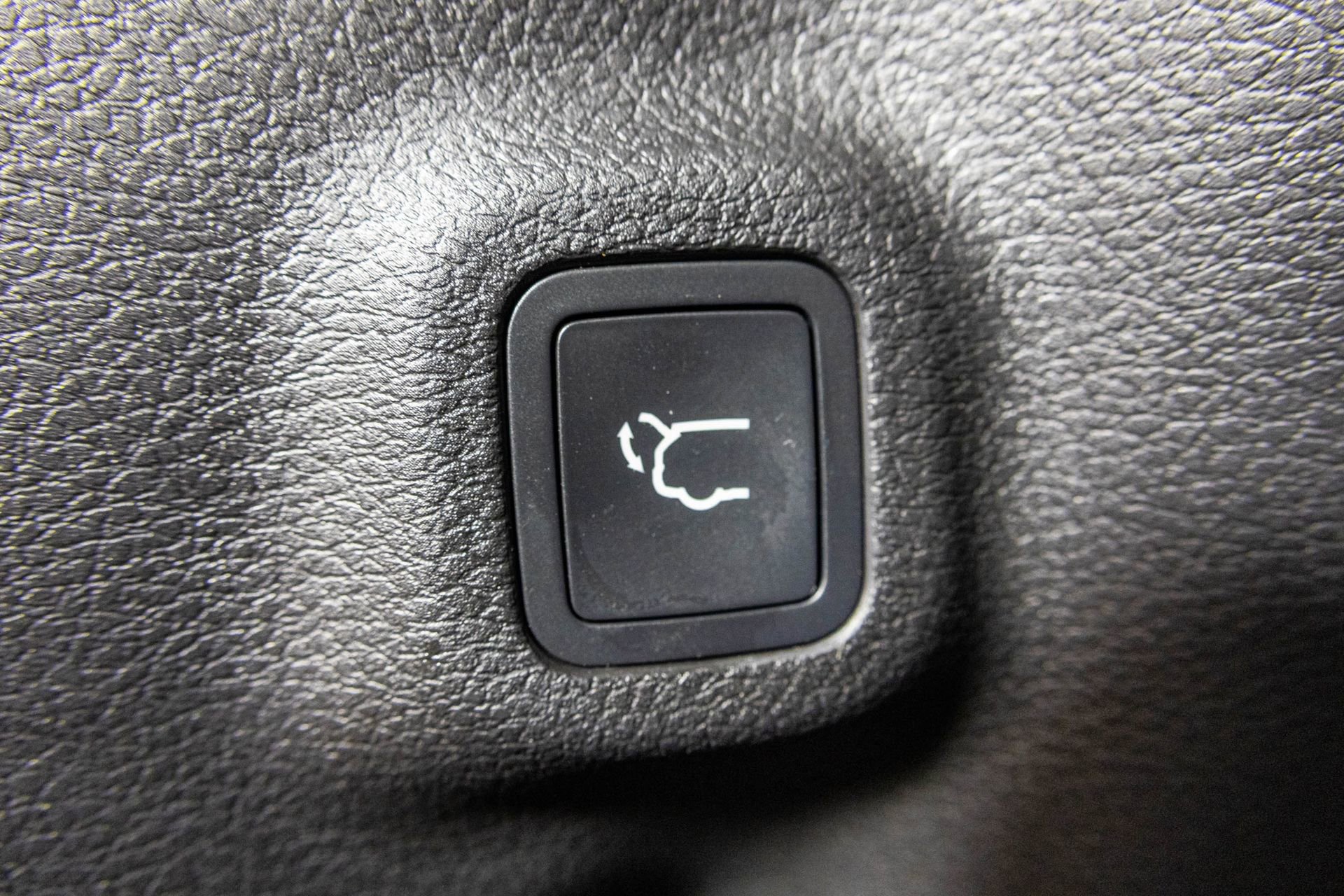 New 2026 Jeep Compass Trailhawk image 40