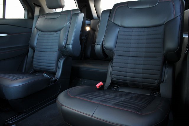 New 2026 Ford Explorer ST-Line image 19
