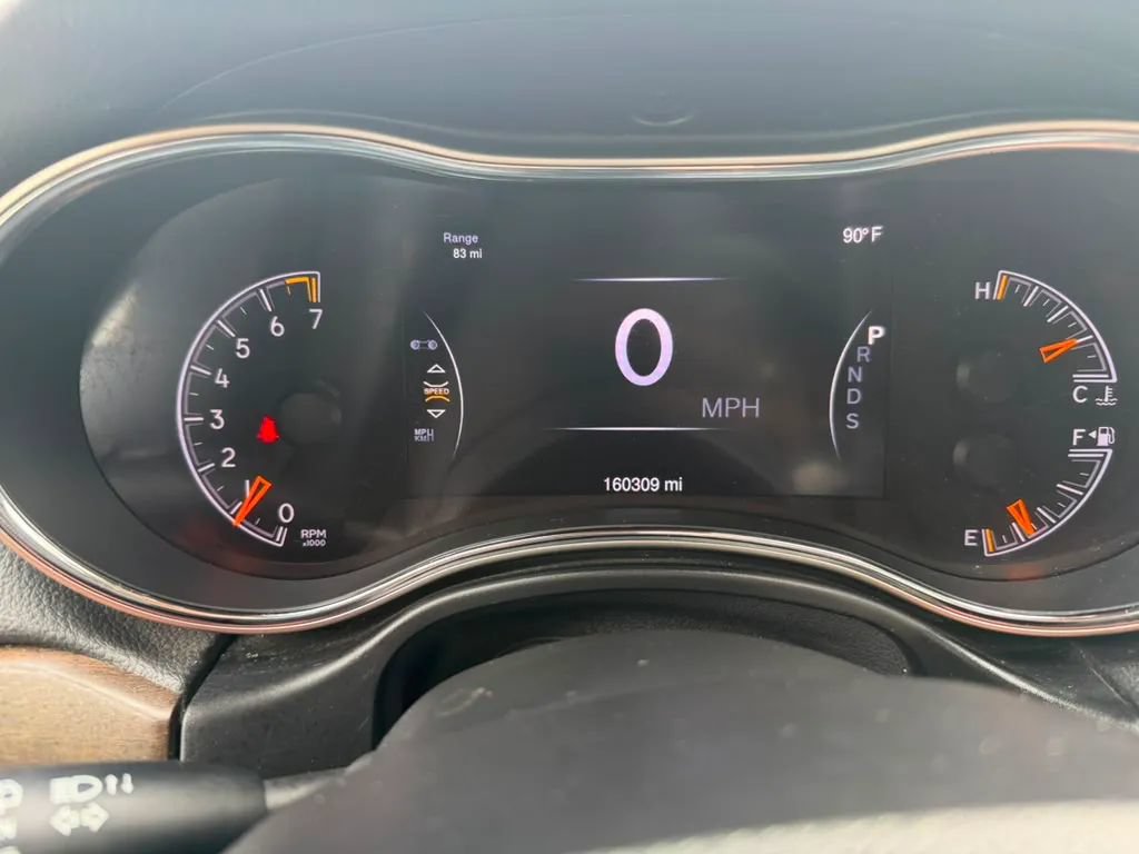 Used 2015 Jeep Grand Cherokee Limited AWD/4WD image 10