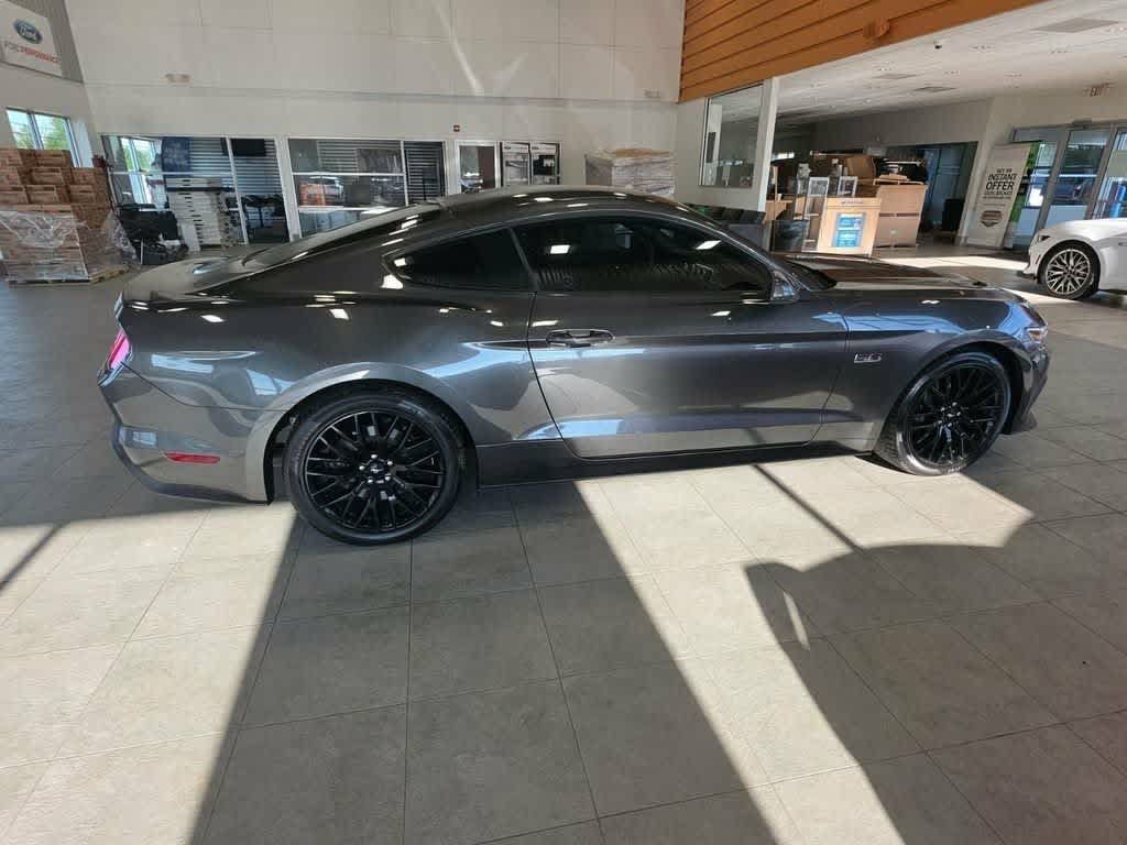 Used 2016 Ford Mustang GT Premium w/ GT Performance Package RWD image 5
