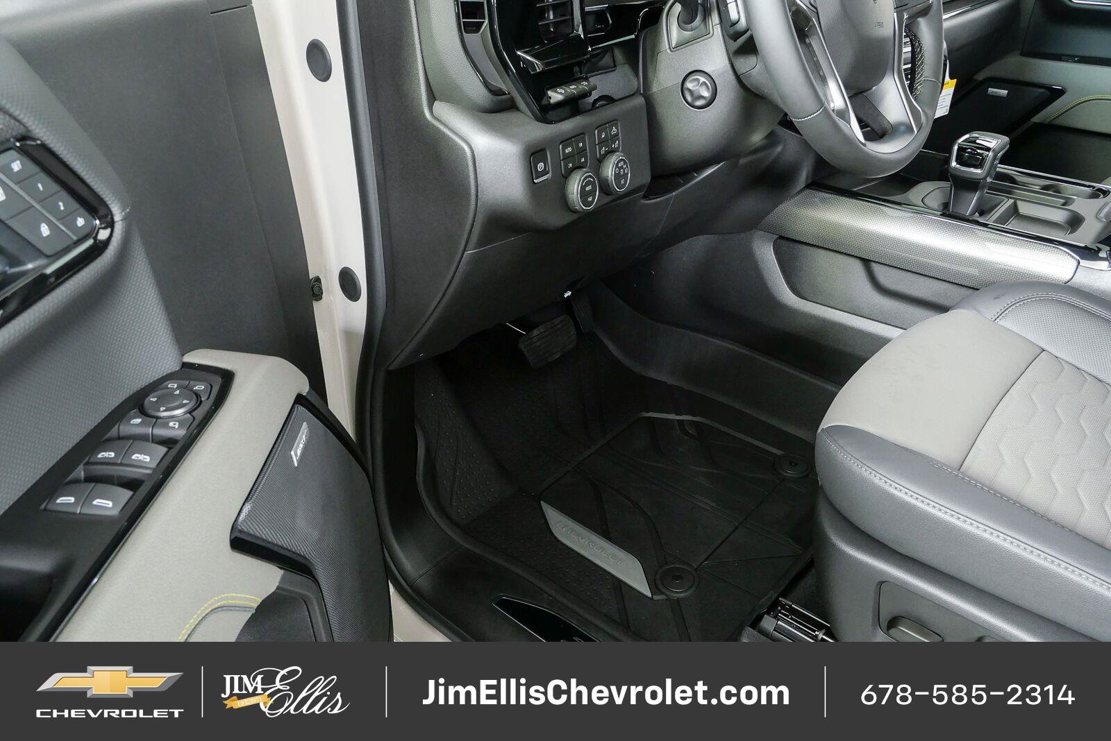 New 2026 Chevrolet Silverado 1500 ZR2 AWD/4WD image 9