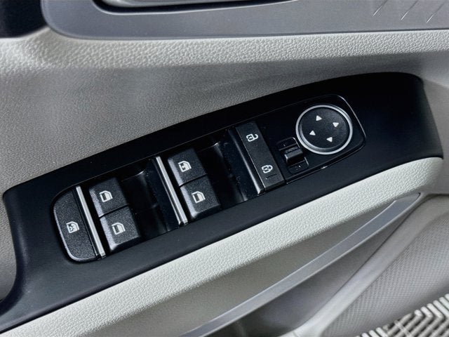 Certified 2023 Kia Soul LX FWD image 17
