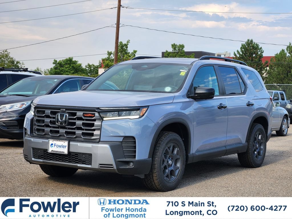 Used 2026 Honda Pilot TrailSport image 1