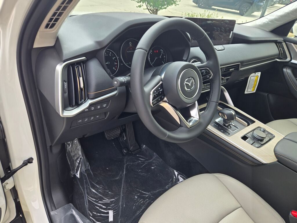 New 2026 MAZDA CX-90 3.3 Turbo w/ Preferred Package AWD/4WD image 22