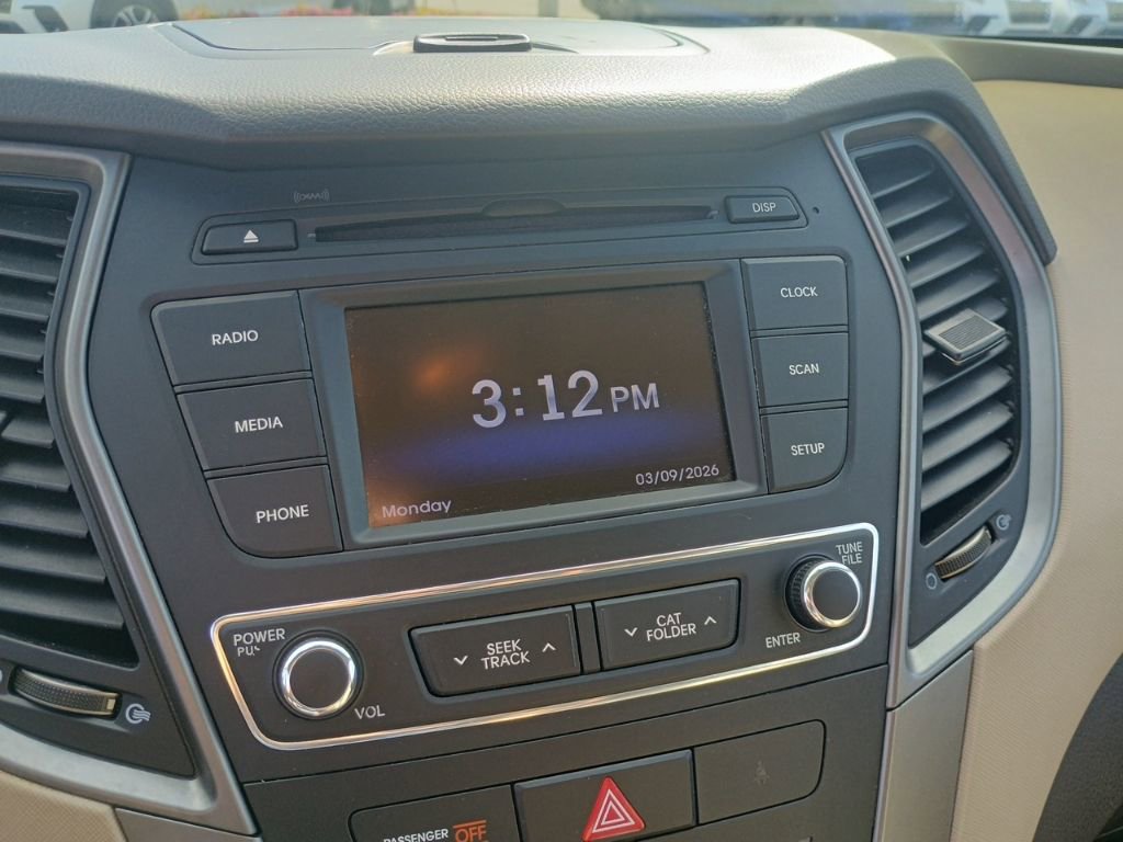 Used 2017 Hyundai Santa Fe Sport image 28