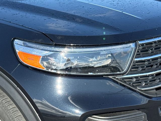 Used 2023 Ford Explorer XLT AWD/4WD image 12