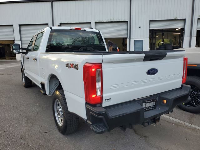 Used 2024 Ford F250 XL image 3