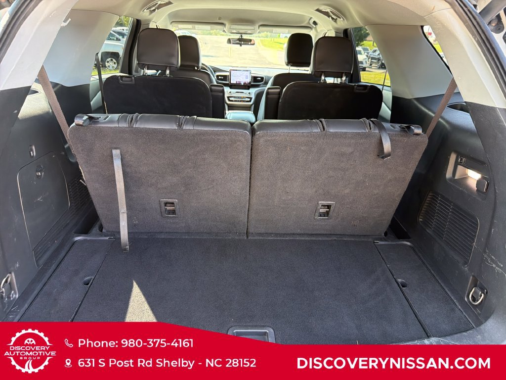 Used 2022 Ford Explorer XLT w/ Equipment Group 202A AWD/4WD image 31