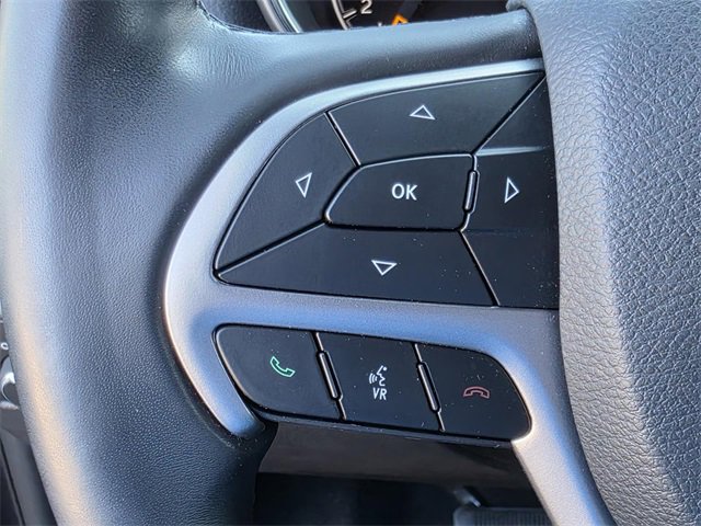 Used 2019 Jeep Grand Cherokee Laredo image 22