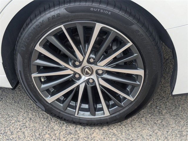 Used 2022 Lexus ES 350 w/ Premium Package image 8