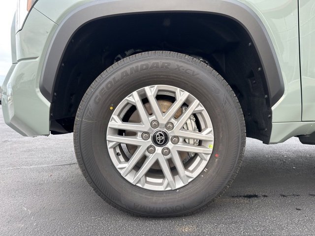 New 2026 Toyota Tundra SR5 image 10