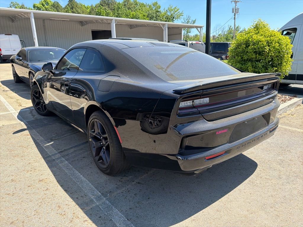 Used 2026 Dodge Charger Scat Pack image 5