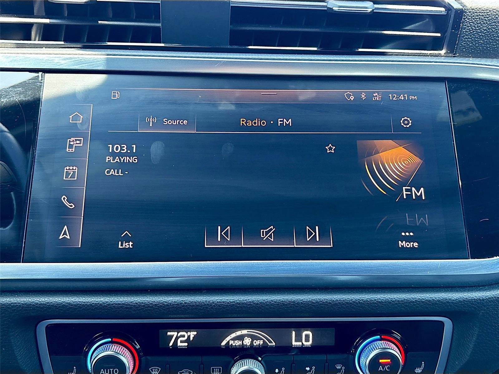 Used 2020 Audi Q3 2.0T Premium Plus w/ Premium Plus Package AWD/4WD image 15