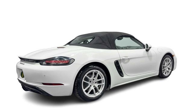 Used 2018 Porsche 718 Boxster image 2