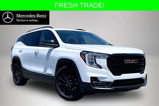 Used 2024 GMC Terrain SLT w/ Infotainment Package II FWD image 1