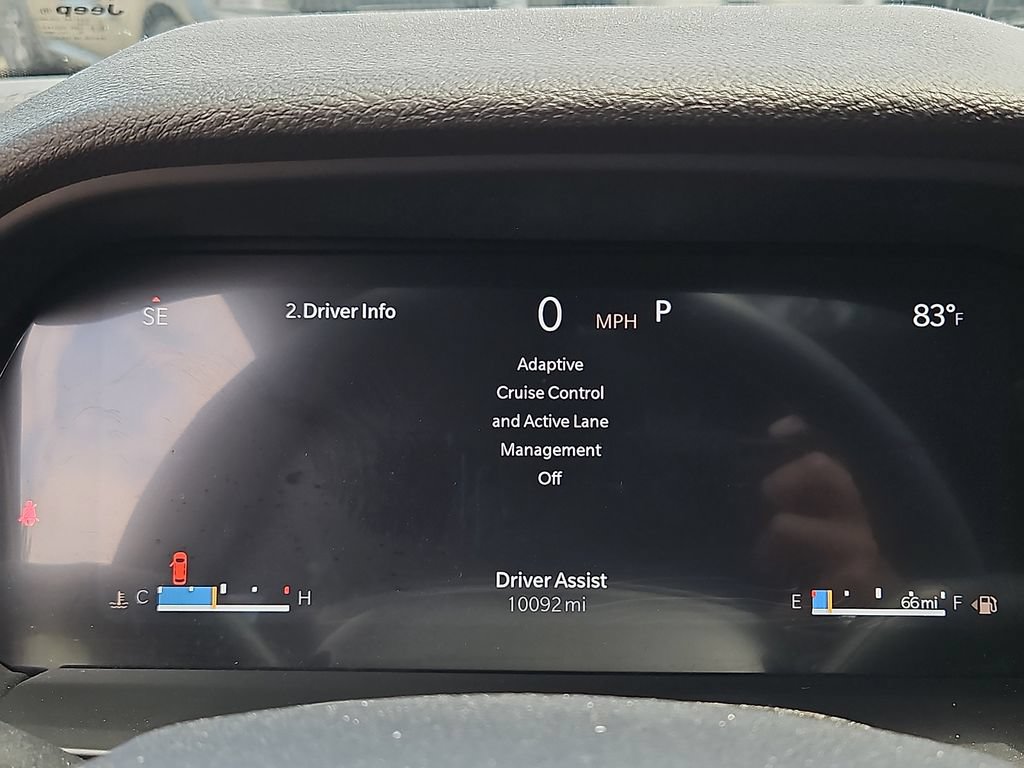 Certified 2025 Jeep Grand Cherokee L Altitude AWD/4WD image 20