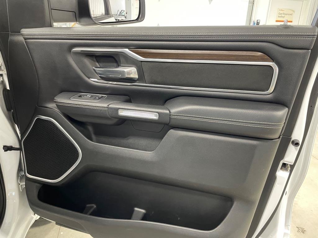 Used 2022 RAM 1500 Laramie AWD/4WD image 26