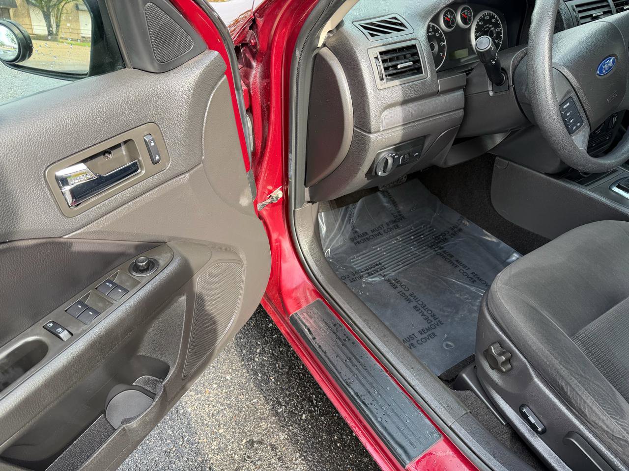 Used 2007 Ford Fusion SE image 12