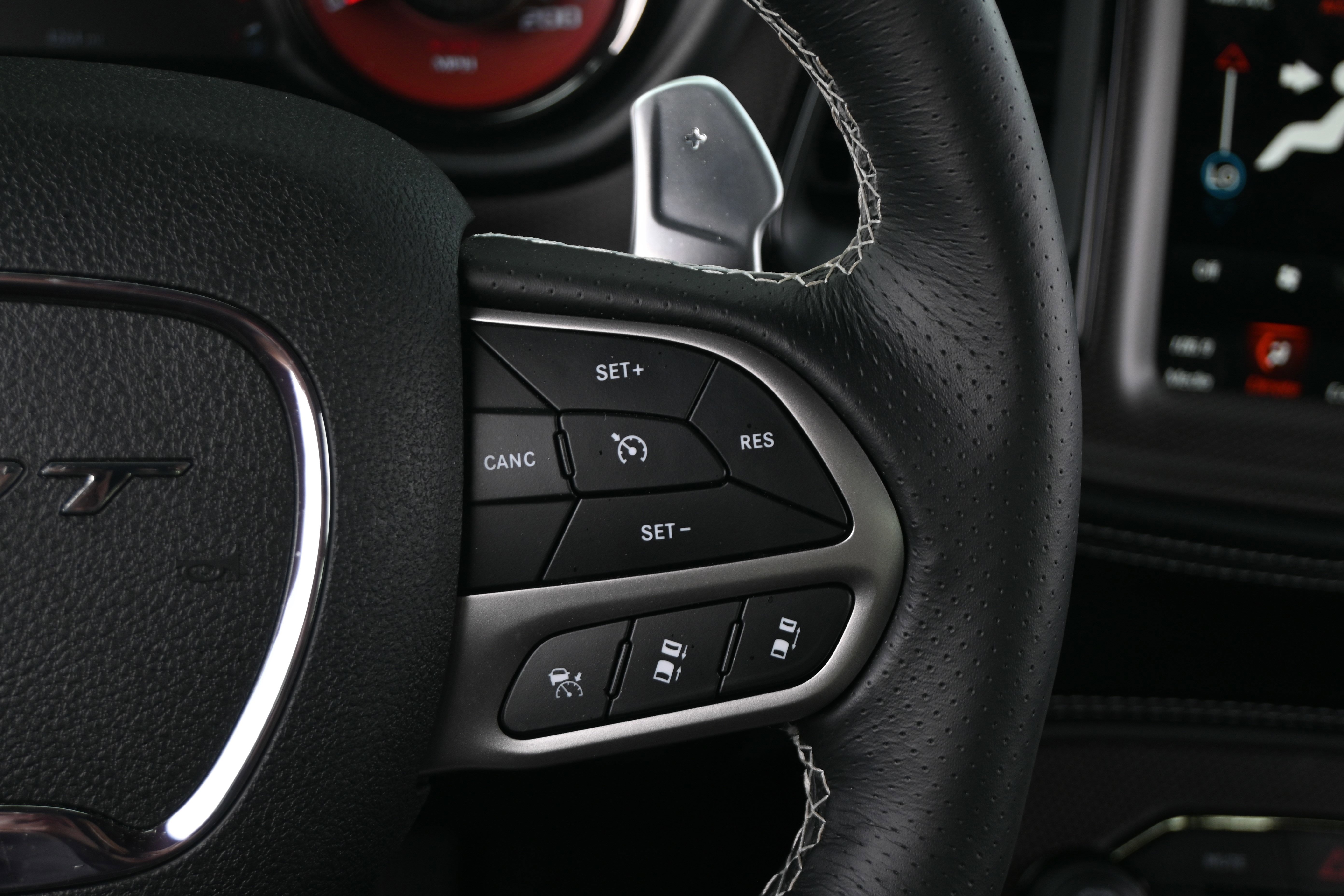 Used 2023 Dodge Challenger SRT Hellcat image 32