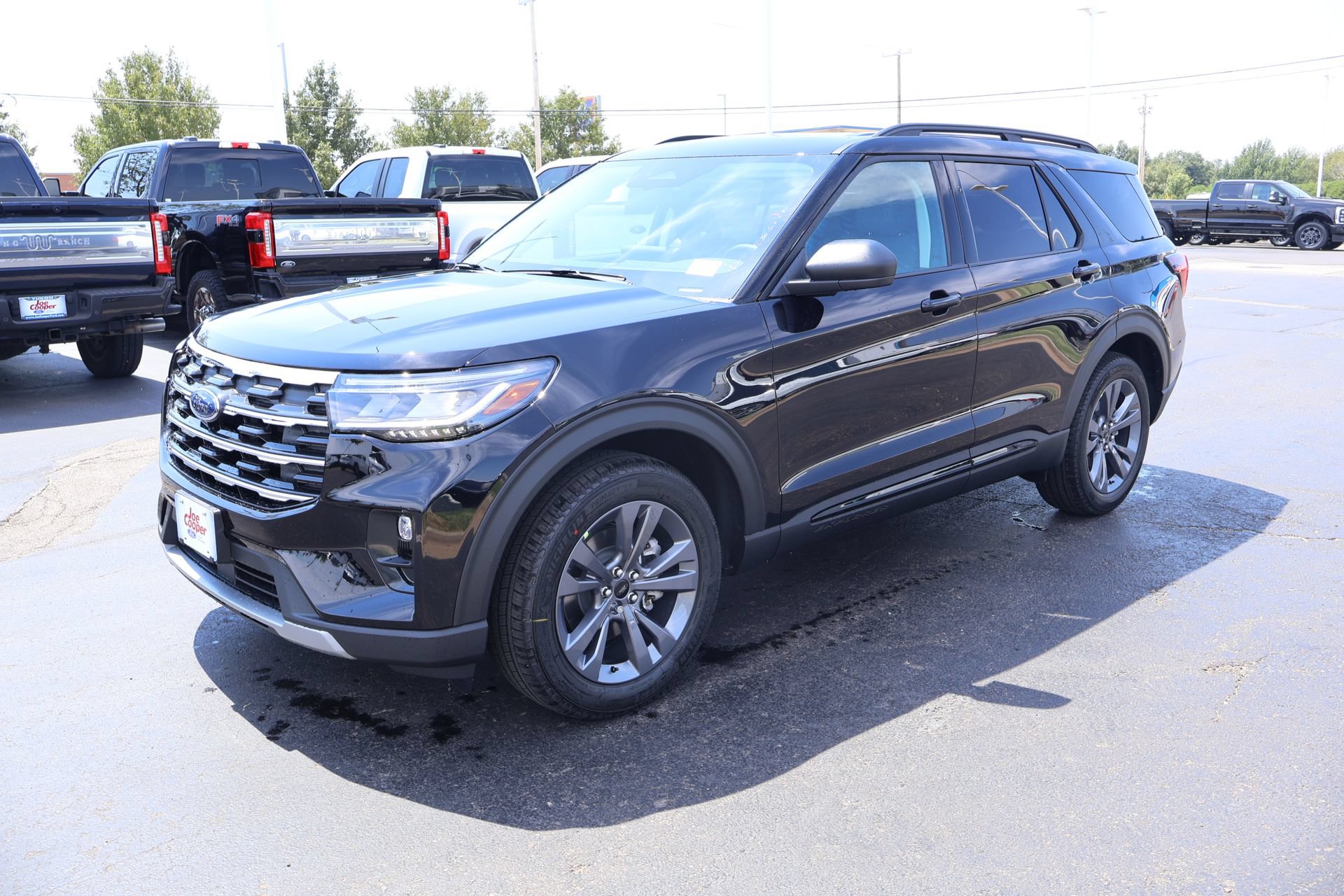 New 2026 Ford Explorer Active w/ Active Comfort Package AWD/4WD image 11