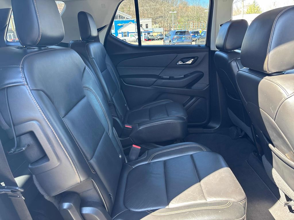 Used 2018 Chevrolet Traverse LT image 30