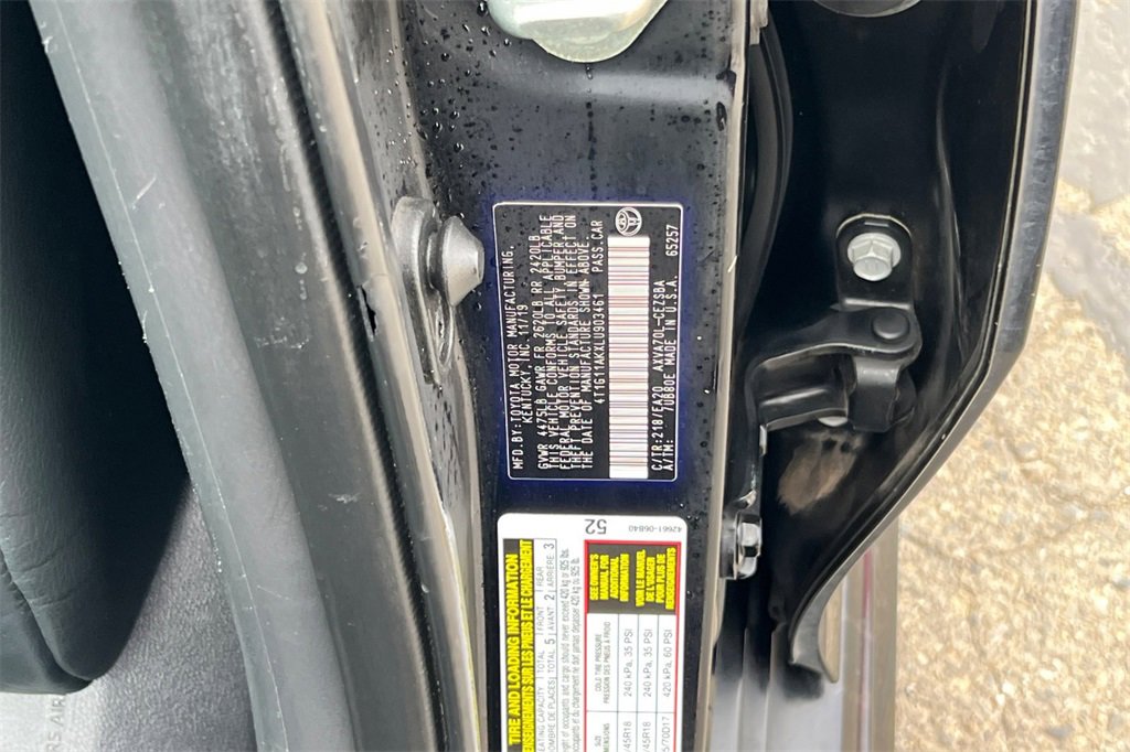 Used 2020 Toyota Camry SE image 30