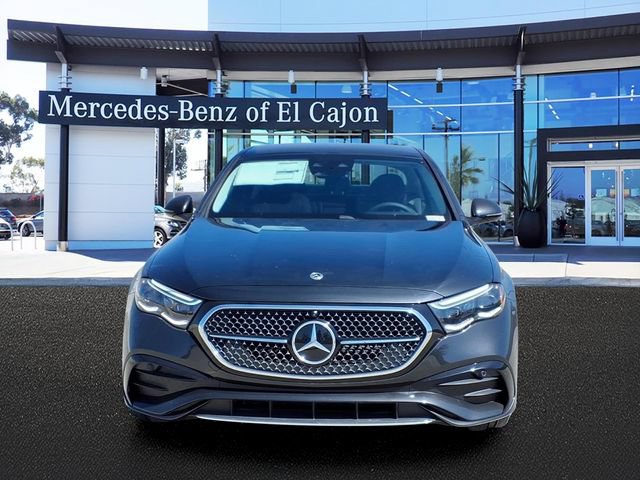 New 2026 Mercedes-Benz E 350 4MATIC Sedan image 2