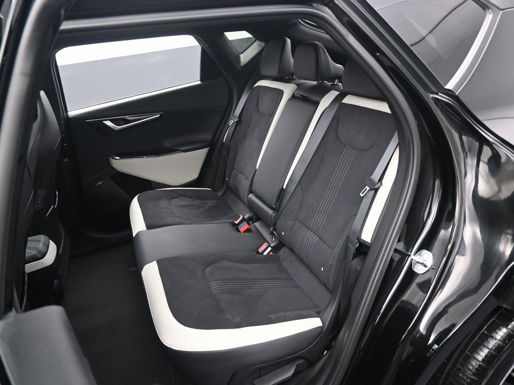 Used 2024 Kia EV6 GT-Line image 33