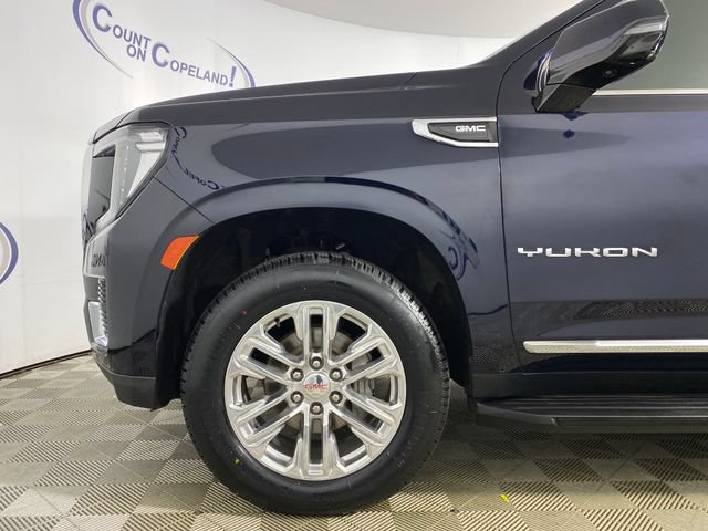 Certified 2024 GMC Yukon SLT w/ SLT Premium Package AWD/4WD image 28