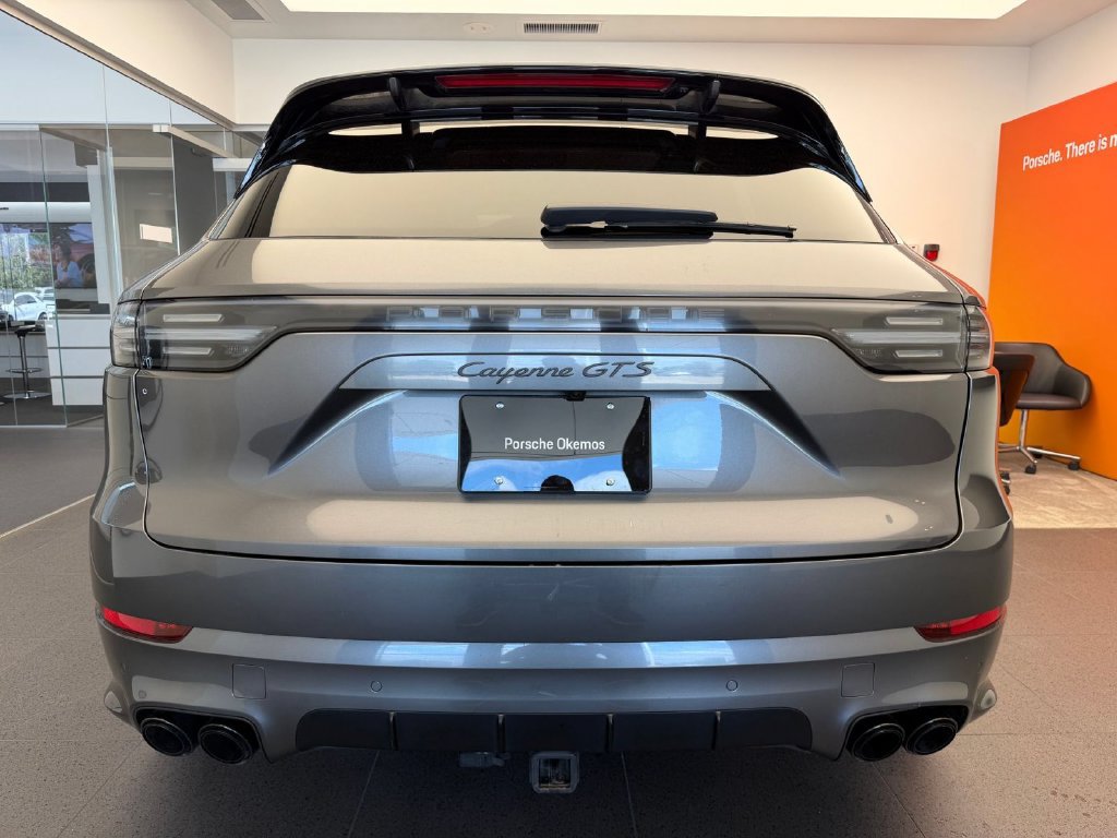 Used 2021 Porsche Cayenne GTS AWD/4WD image 8