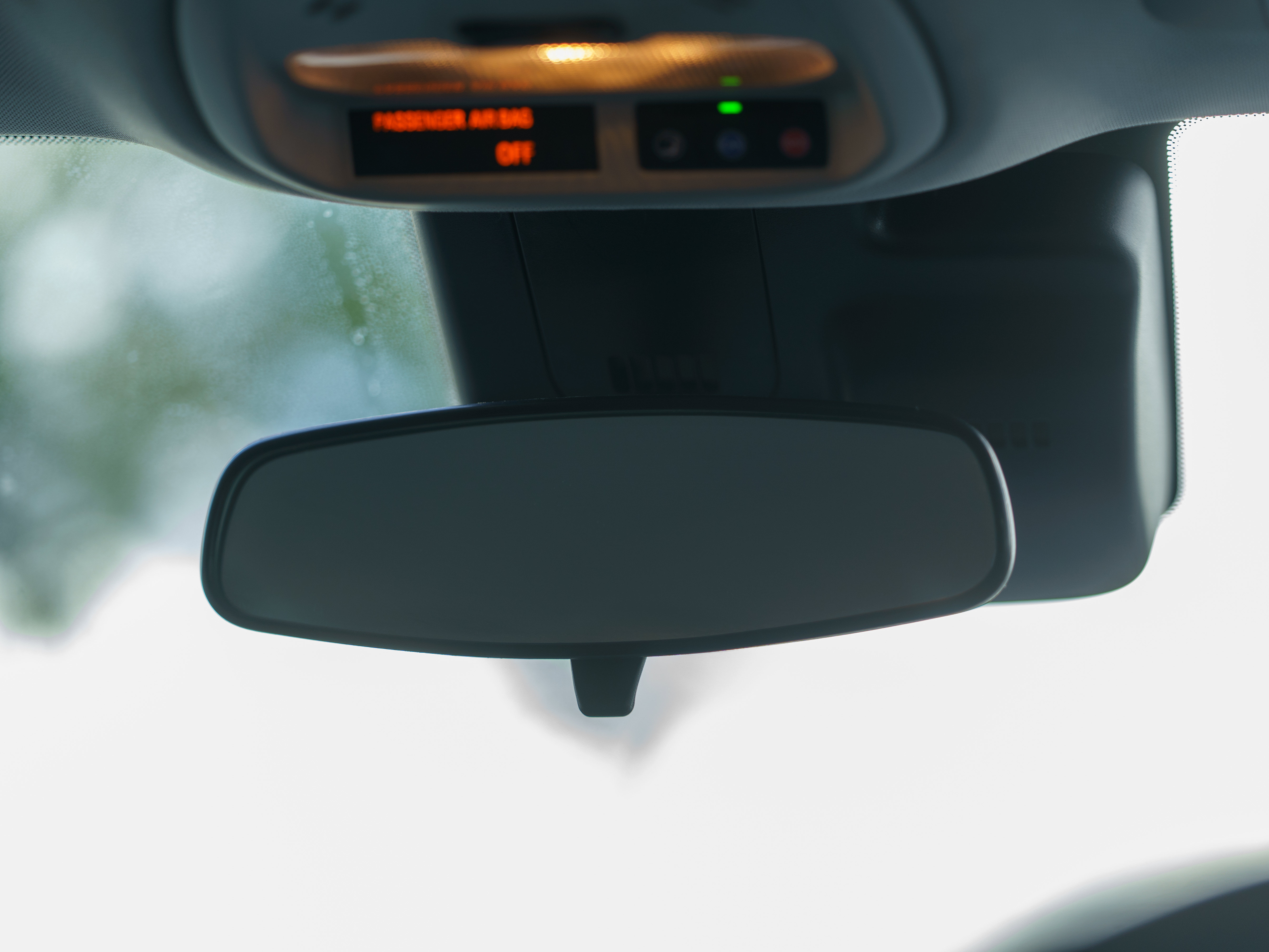 Used 2025 Chevrolet Trax LT FWD image 23