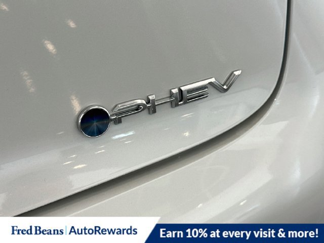 New 2027 Toyota Prius Plug-In Hybrid FWD image 22