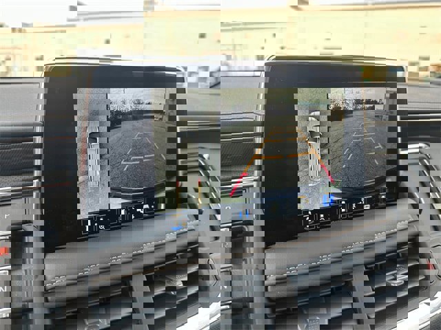 Used 2024 GMC Yukon AT4 image 19