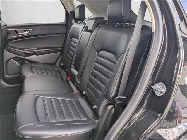 Used 2024 Ford Edge SEL image 18