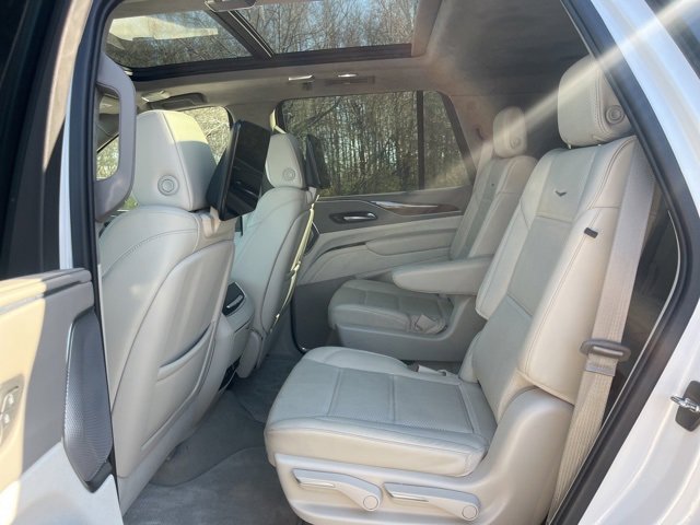 Used 2023 Cadillac Escalade Sport Platinum image 46