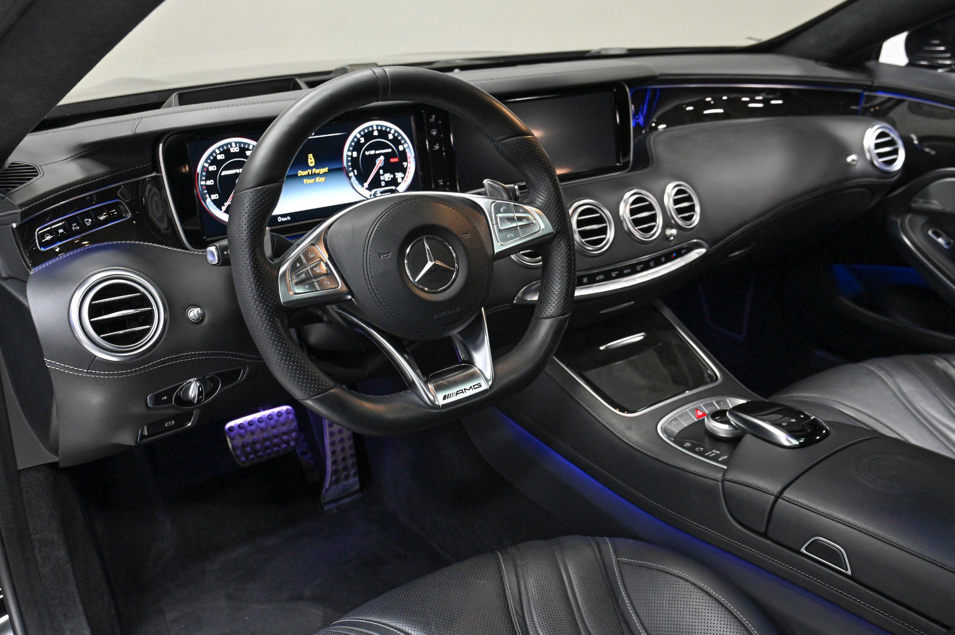 Used 2016 Mercedes-Benz S 63 AMG 4MATIC Coupe image 4