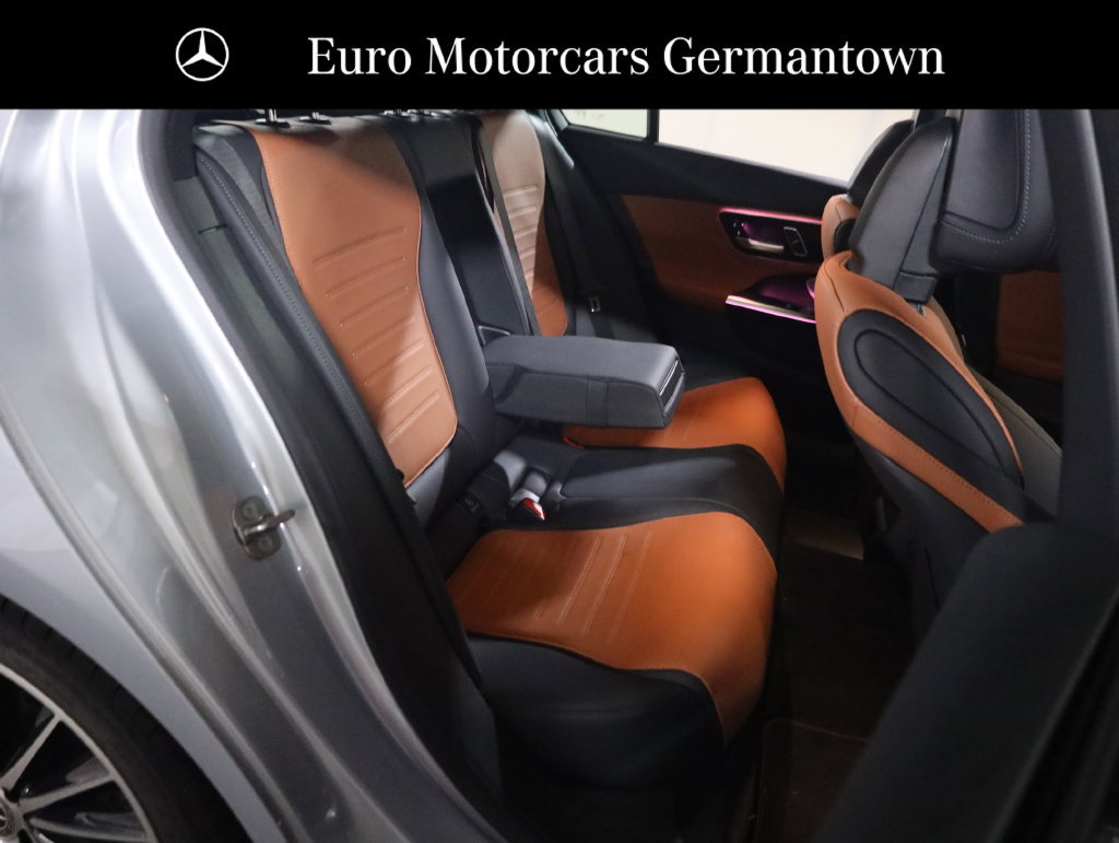Used 2026 Mercedes-Benz C 300 4MATIC Sedan image 30