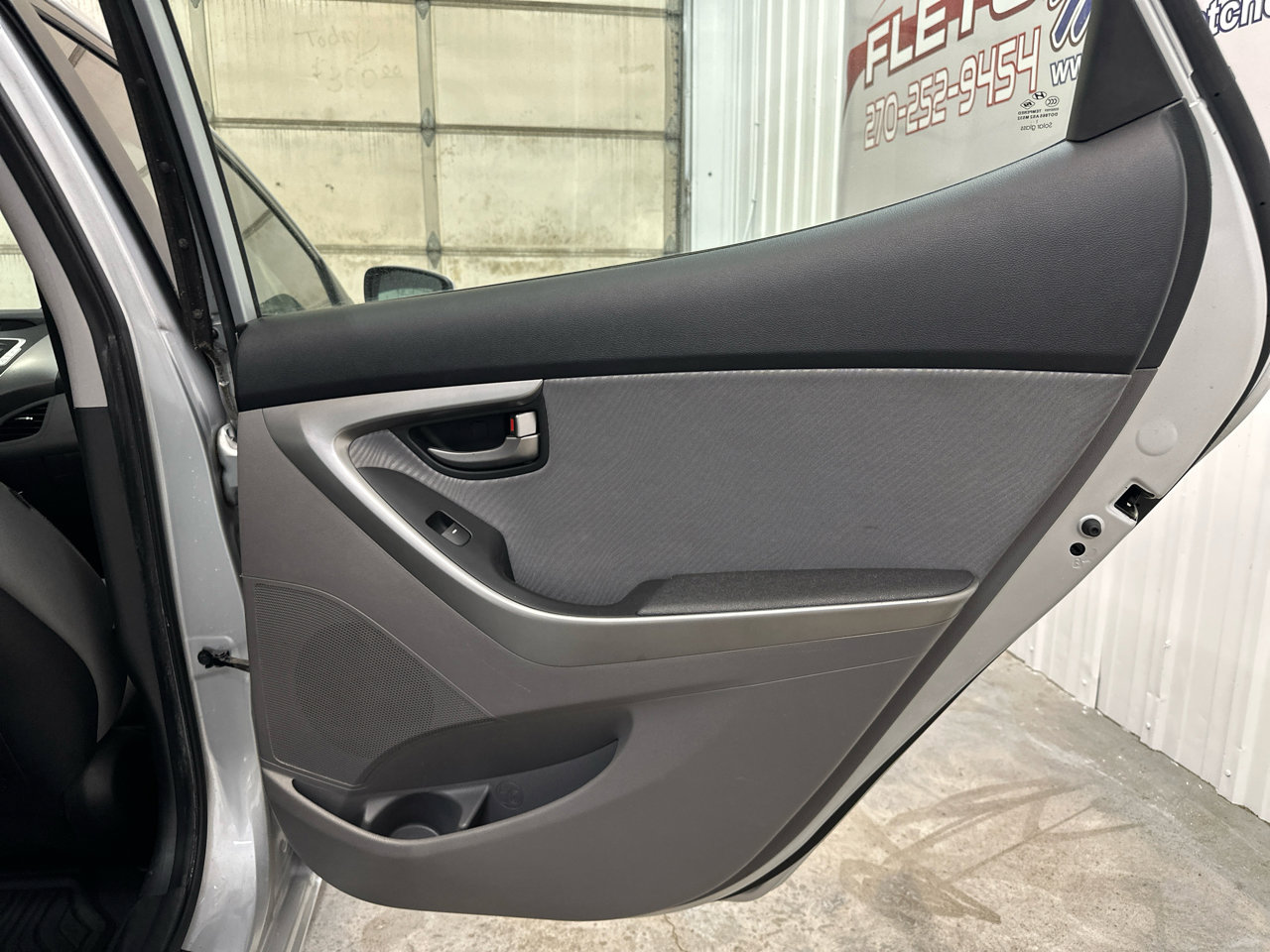 Used 2012 Hyundai Elantra GLS w/ Preferred Pkg 3 image 33